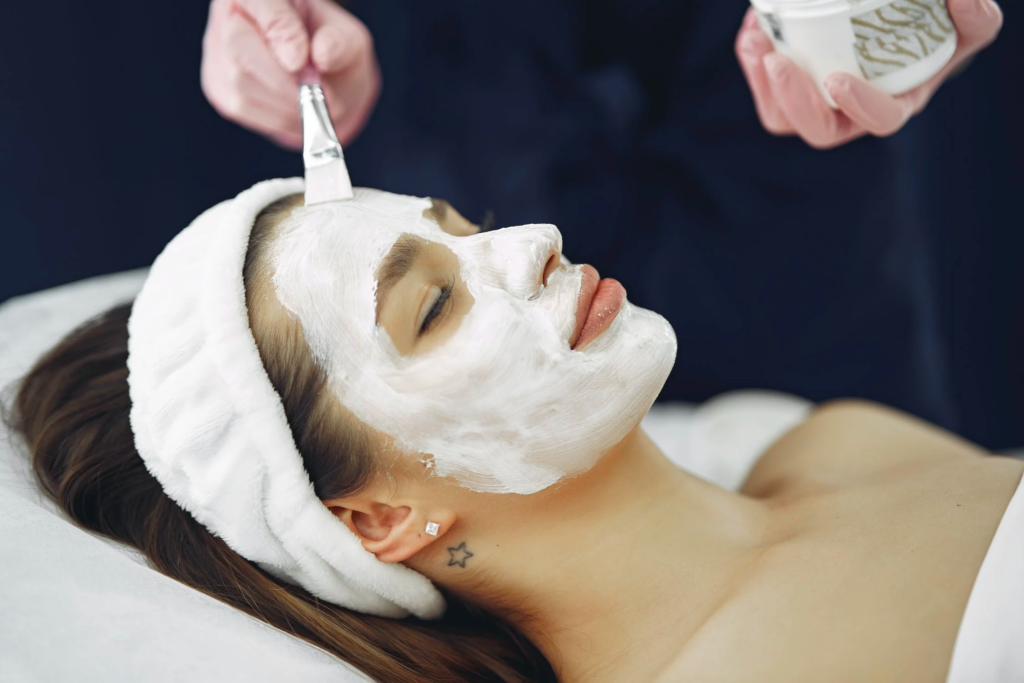 how to prepare for a facial is the topic that we want to talk in our article